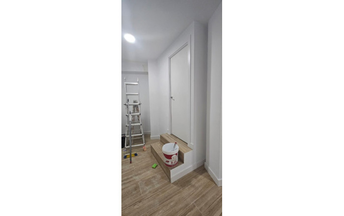 Venta - Local comercial -
L'Hospitalet de Llobregat - Pubilla Casas