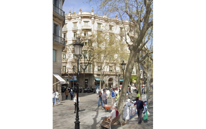 Location longue durée - Local comercial -
Barcelona - Eixample Izquierdo