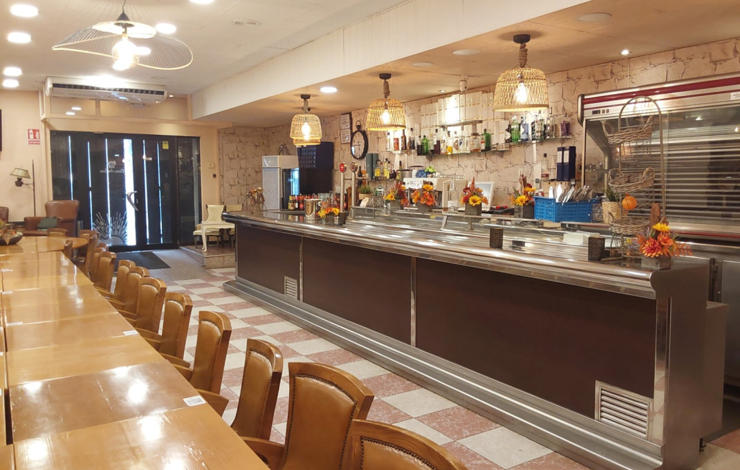 Transfer - Bar Restaurante -
Cerdanyola del Vallès - Serraparera