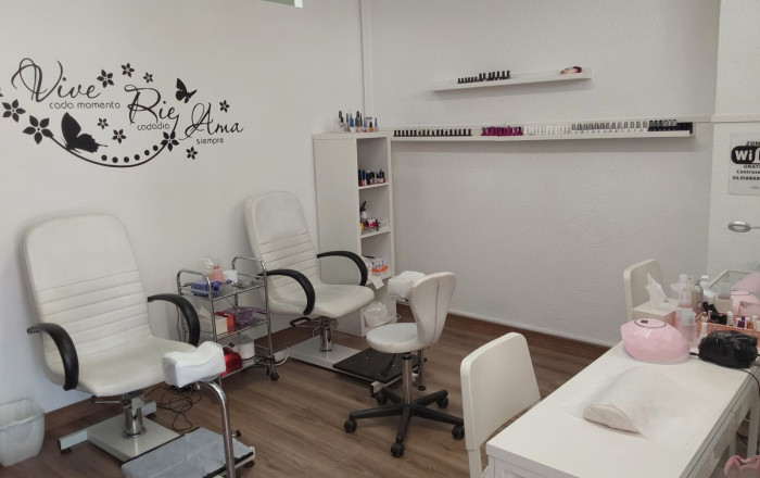 Transfert - Peluquerias y Estetica -
Terrassa
