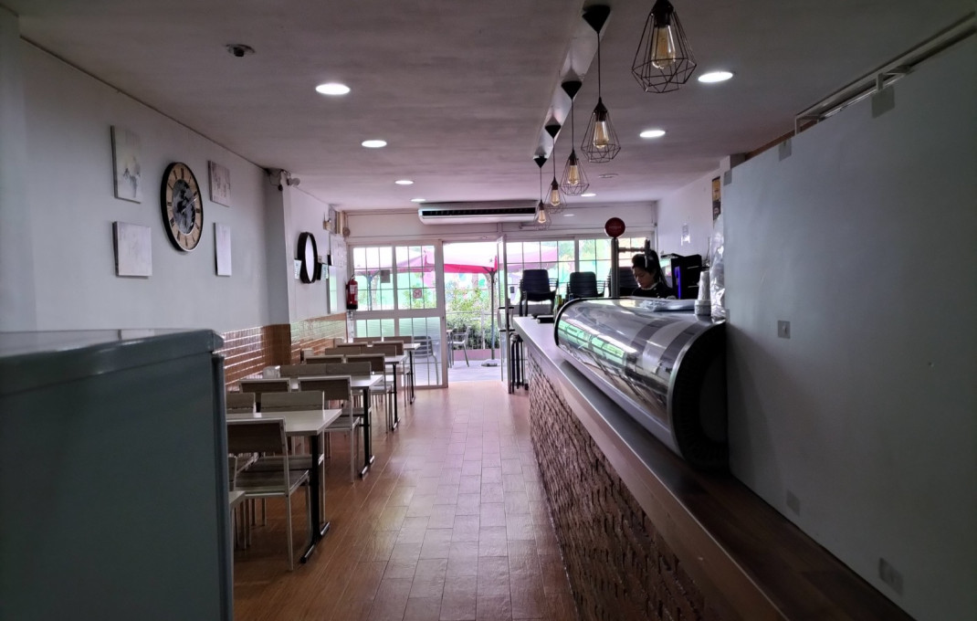 Transfer - Bar Restaurante -
Barcelona - Zona Franca