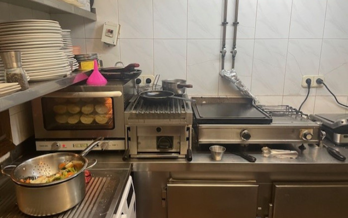 Traspaso - Restaurante -
Barcelona - Eixample Derecho