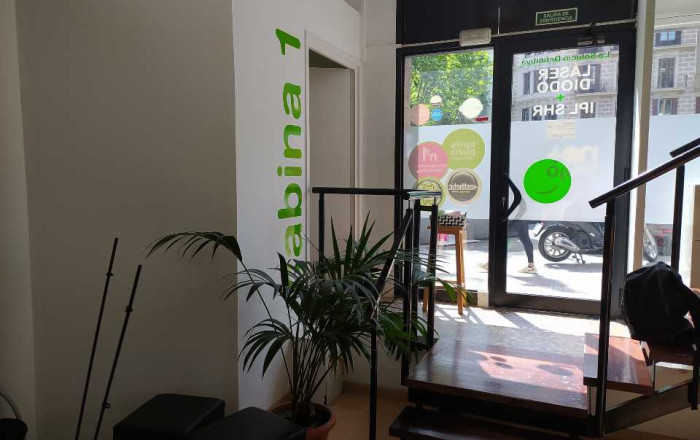 Transfert - Peluquerias y Estetica -
Barcelona - Eixample Izquierdo Alto