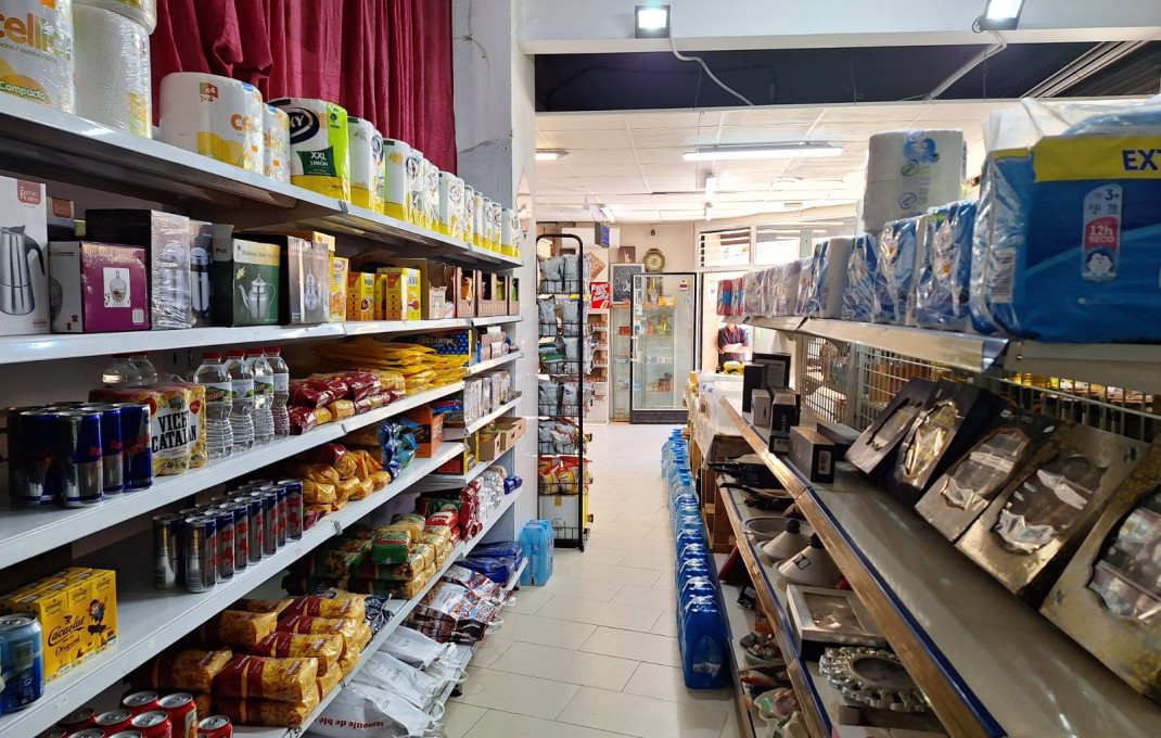 Traspaso - Tienda Alimentacion  -
El Prat de Llobregat - Prat