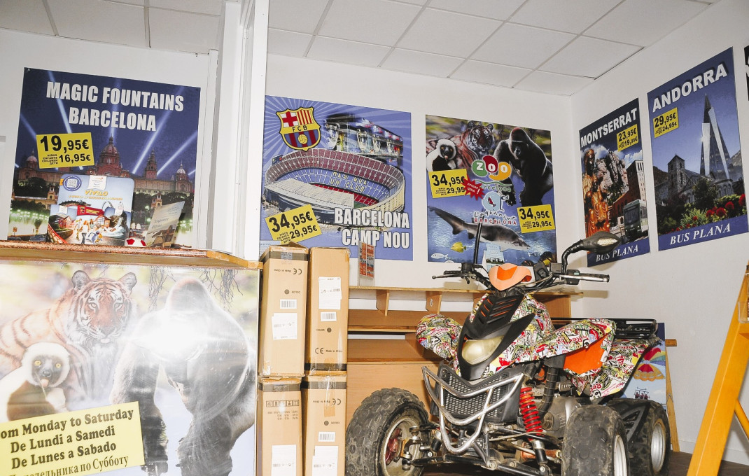 Venta - Local comercial -
Tarragona