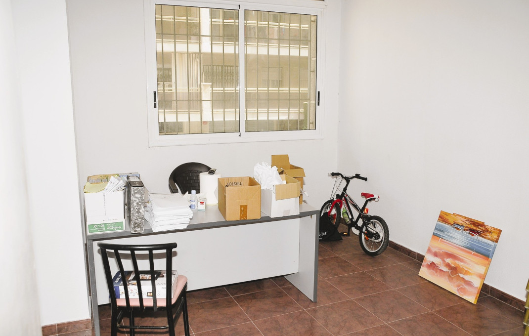 Venta - Local comercial -
Tarragona