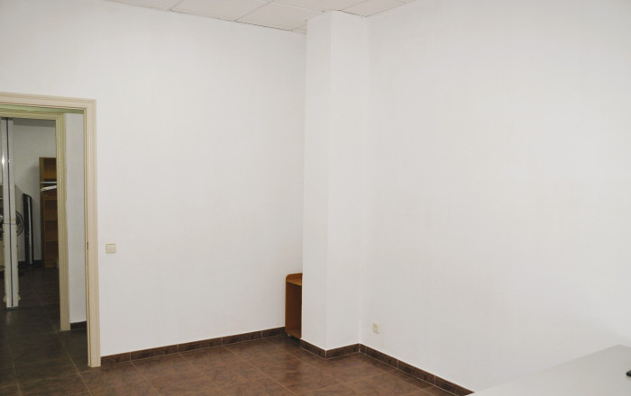 Venta - Local comercial -
Tarragona