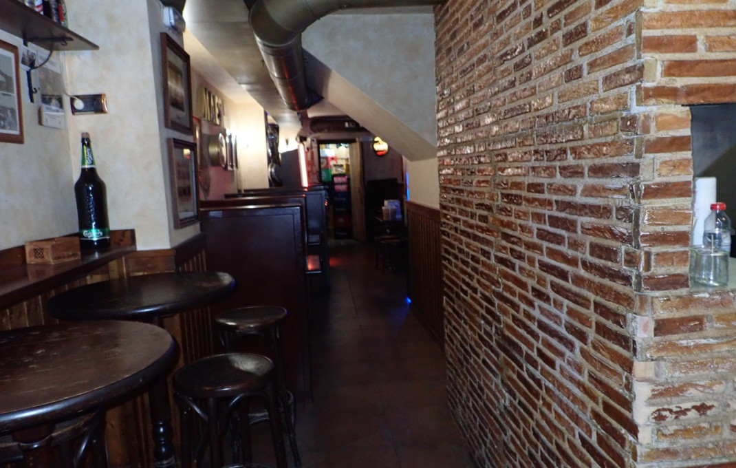 Traspaso - Bar Copas Musical -
Esplugues de Llobregat