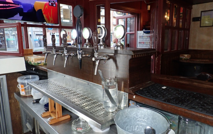 Traspaso - Bar Copas Musical -
Esplugues de Llobregat