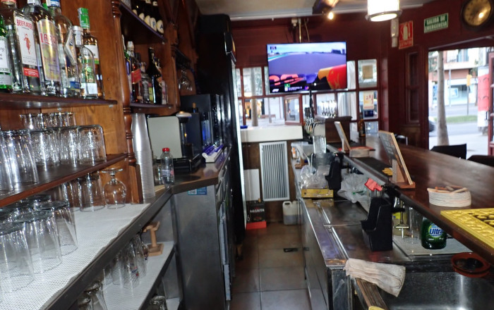 Traspaso - Bar Copas Musical -
Esplugues de Llobregat