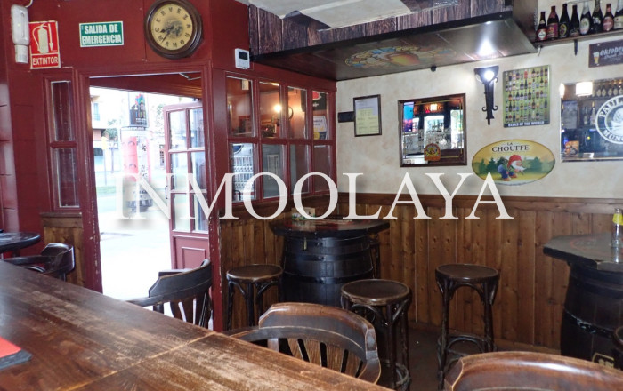 Traspaso - Bar Copas Musical -
Esplugues de Llobregat