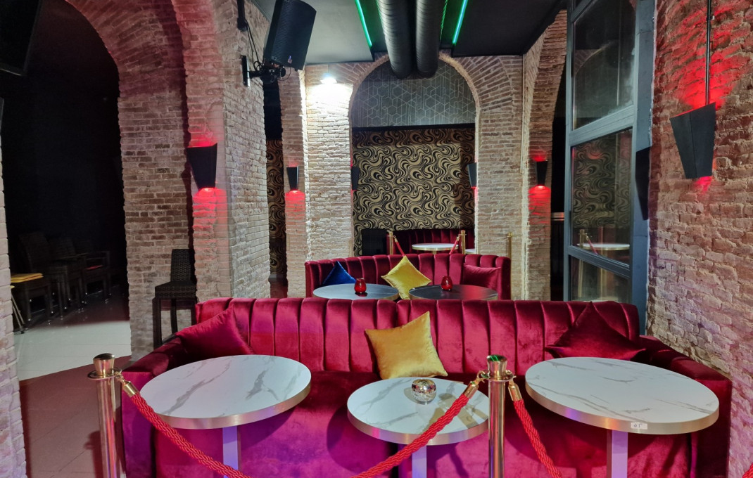 Transfert - Bar Restaurante -
Barcelona - Eixample Derecho