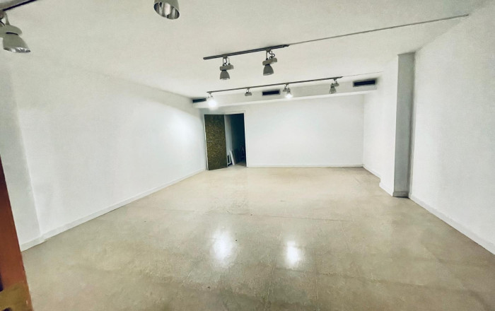 Rental - Local comercial -
Barcelona - Eixample