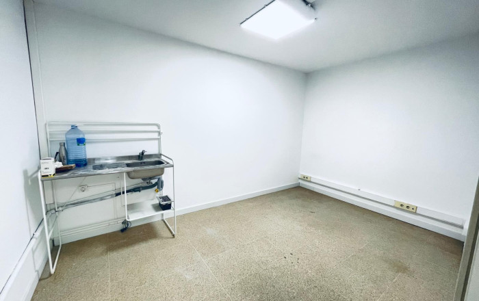 Rental - Local comercial -
Barcelona - Eixample
