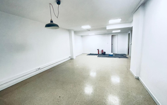 Rental - Local comercial -
Barcelona - Eixample