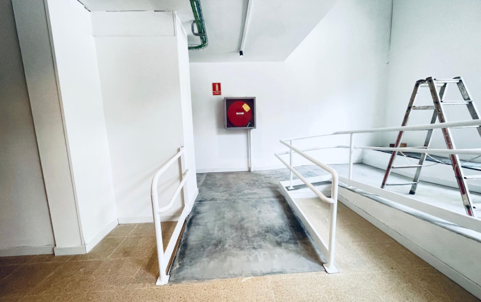 Rental - Local comercial -
Barcelona - Eixample