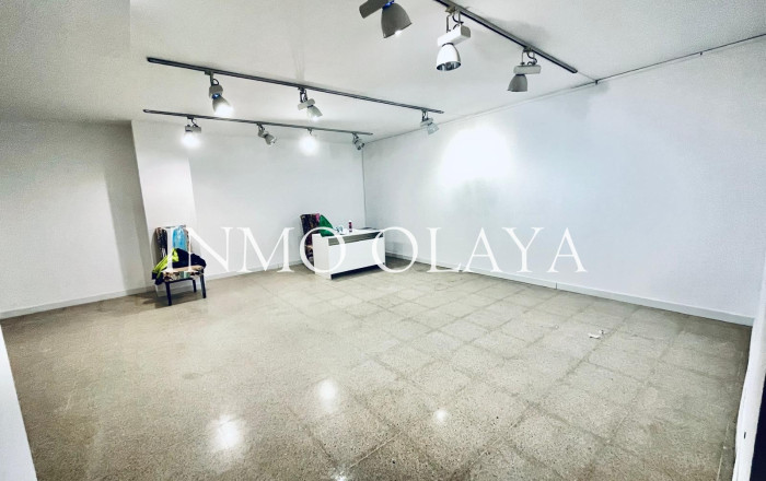 Rental - Local comercial -
Barcelona - Eixample