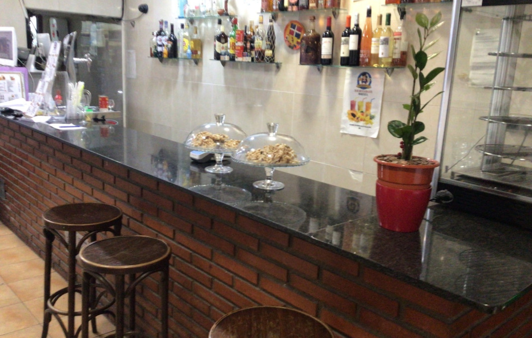 Traspaso - Bar Restaurante -
Barcelona - Poble Sec-montjuïc