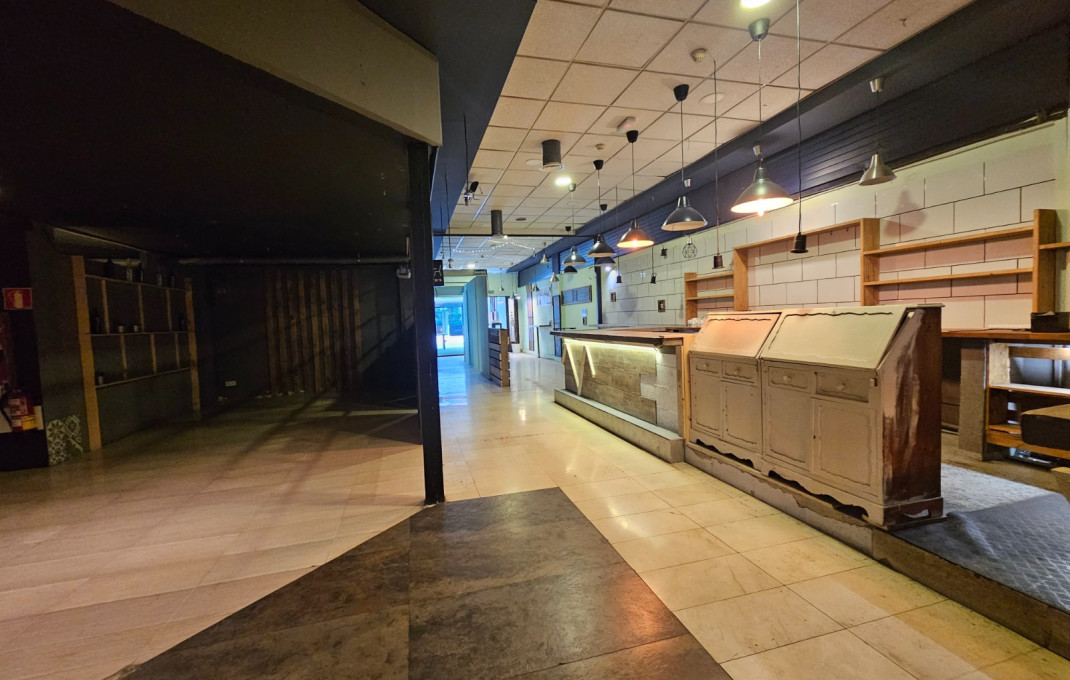 Transfert - Restaurant -
Barcelona - Poblenou