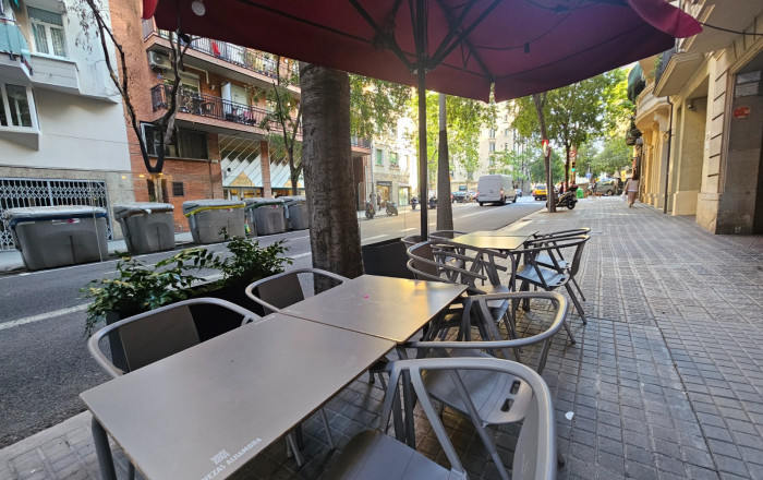 Transfer - Restaurant -
Barcelona - Sant Antoni