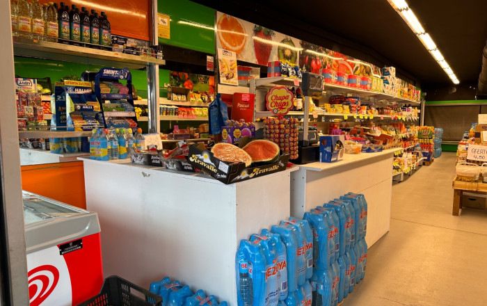 Transfert - magasin d'alimentation -
Cornella de Llobregat - Centro