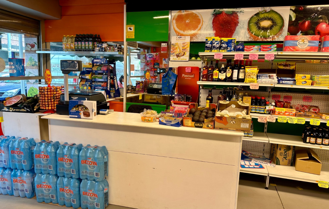 Transfer - Food store -
Cornella de Llobregat - Centro