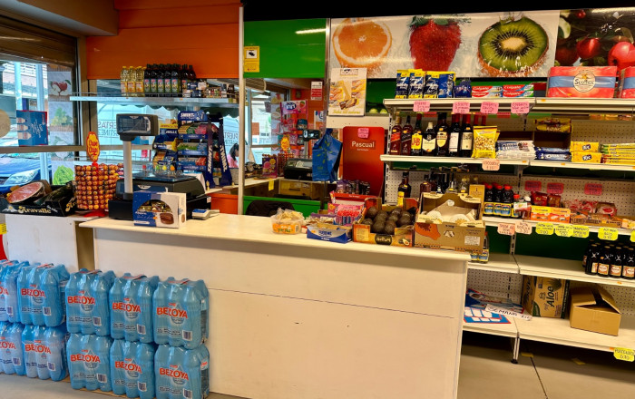 Traspaso - Tienda Alimentacion  -
Cornella de Llobregat - Centro