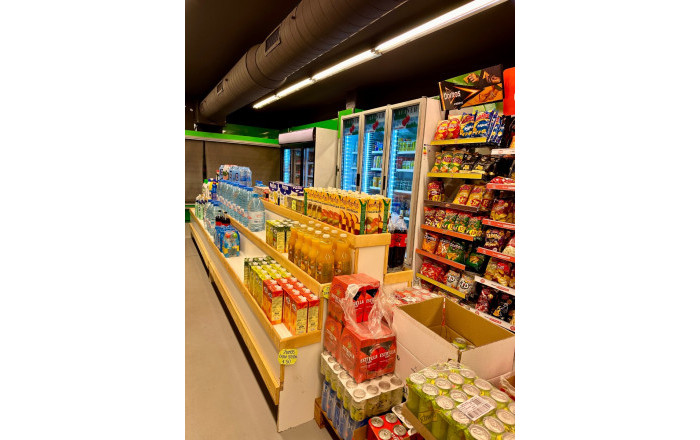 Transfer - Food store -
Cornella de Llobregat - Centro