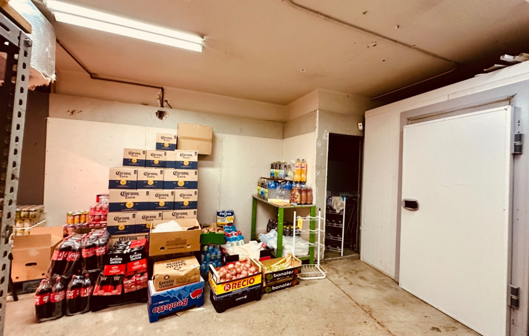 Transfert - magasin d'alimentation -
Cornella de Llobregat - Centro