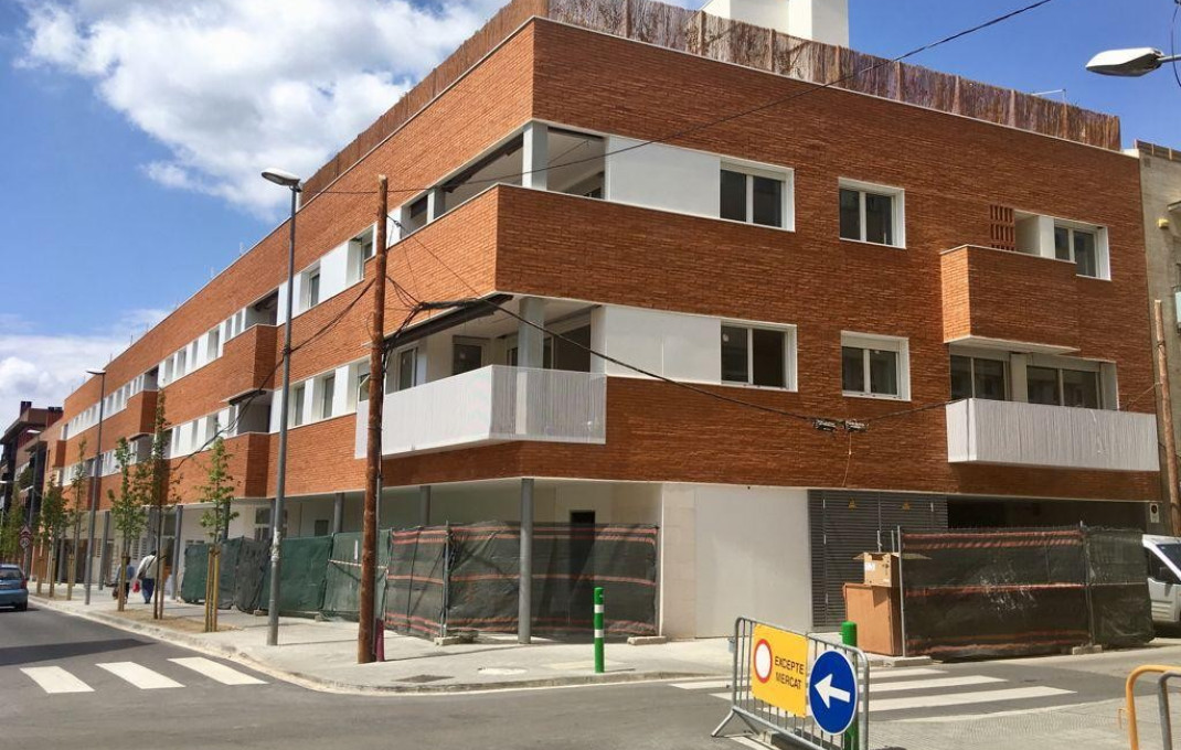 Rental - Local comercial -
Granollers