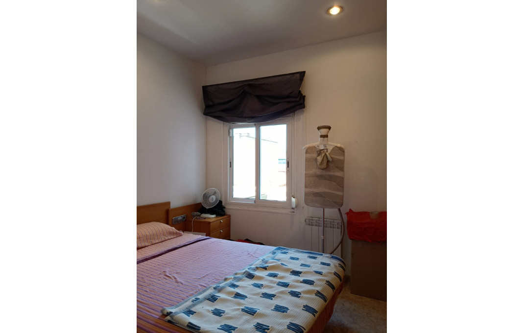 Sale - Piso -
Barcelona - Poblenou