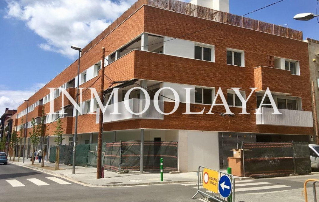 Rental - Local comercial -
Granollers