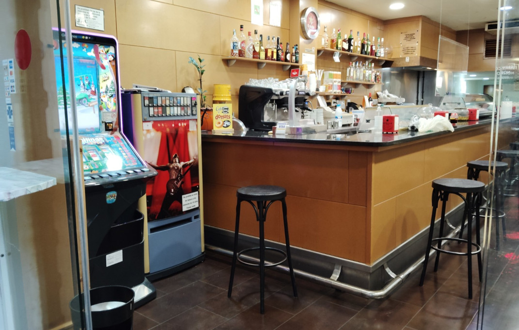 Transfer - Bar-Cafeteria -
Barcelona - Eixample