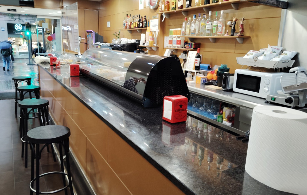 Transfer - Bar-Cafeteria -
Barcelona - Eixample