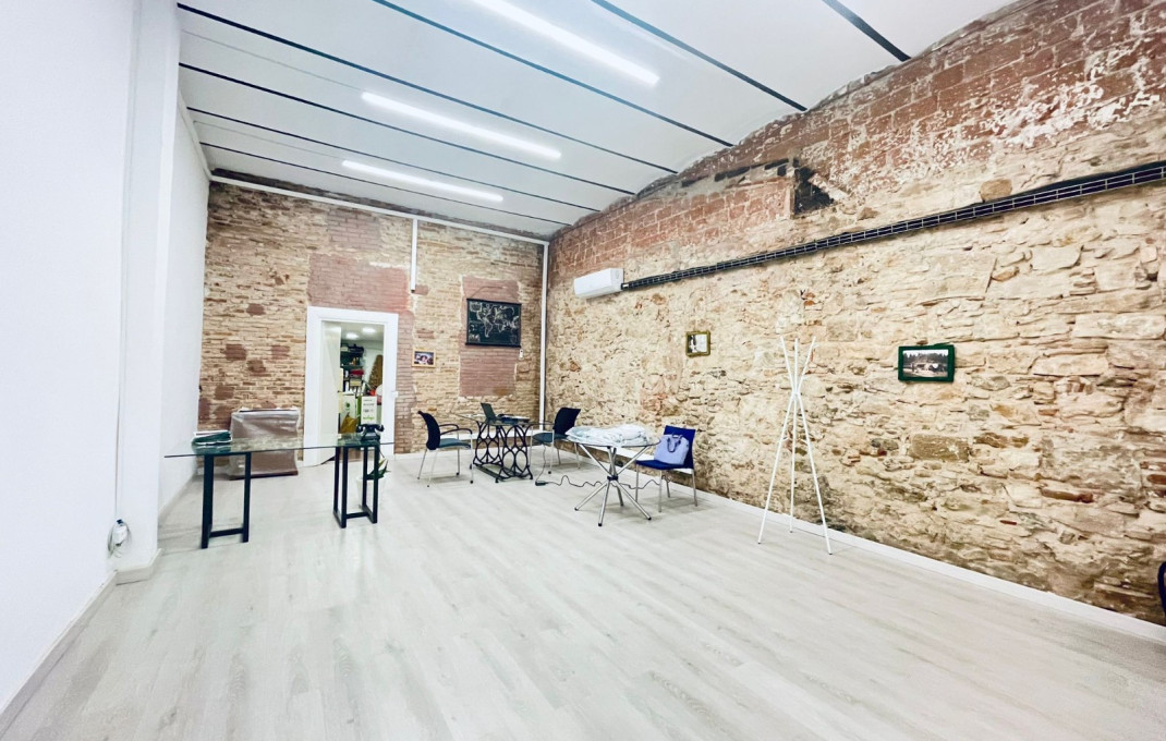 Rental - Local comercial -
Barcelona - Gràcia