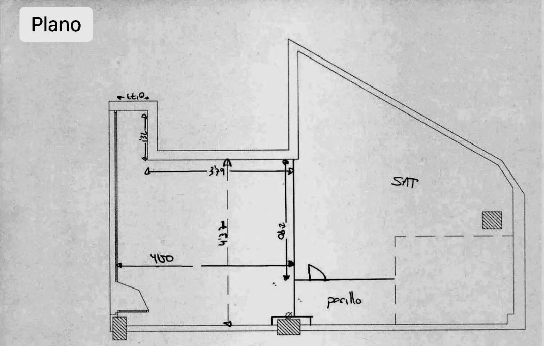 Revente - Local comercial -
Barcelona - Sant Martí