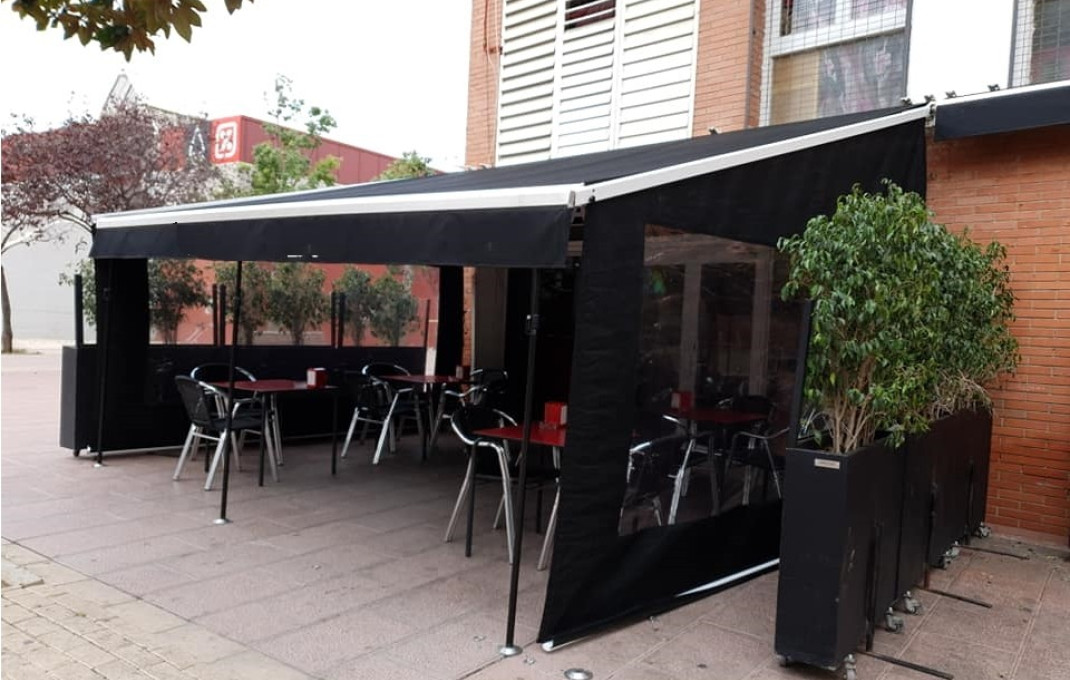 Traspaso - Bar-Cafeteria -
L'Hospitalet de Llobregat