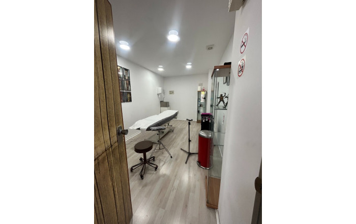 Traspaso - Local comercial -
Cornella de Llobregat