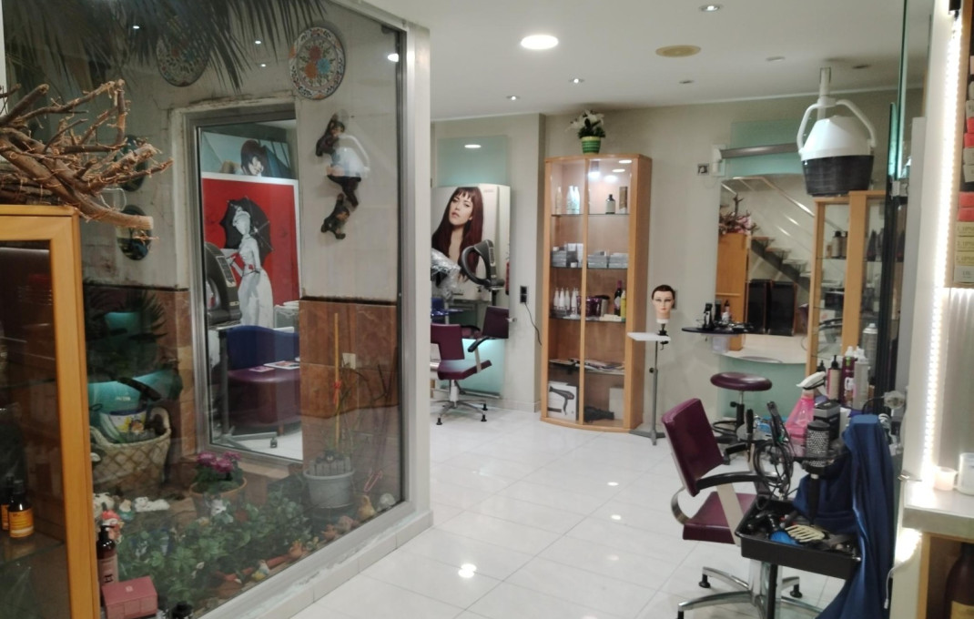 Transfert - Peluquerias y Estetica -
Barcelona - Eixample Derecho