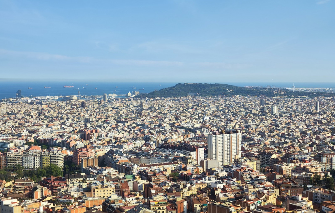 Traspaso - Bar Restaurante -
Barcelona - Sarria-Sant Gervasi