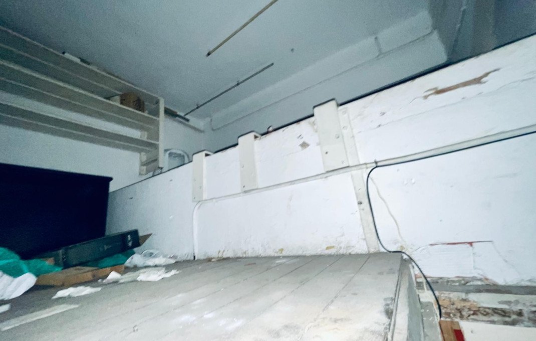 Alquiler - Local comercial -
Barcelona - Gràcia