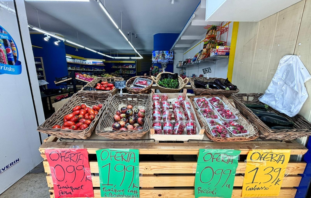 Transfert - magasin d'alimentation -
Barcelona - Sant Antoni