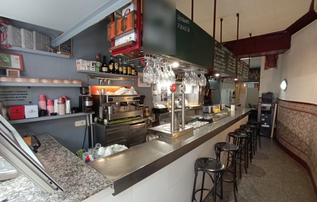 Transfer - Bar-Cafeteria -
Barcelona - Sarria-Sant Gervasi
