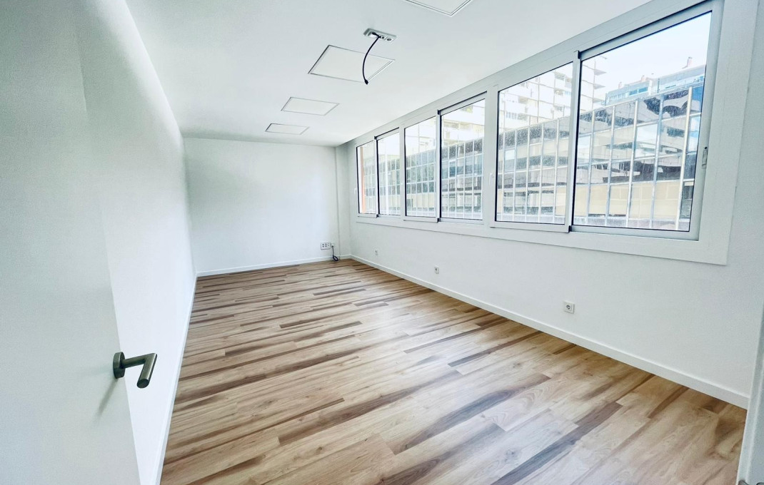 Rental - Offices -
Barcelona - Les corts
