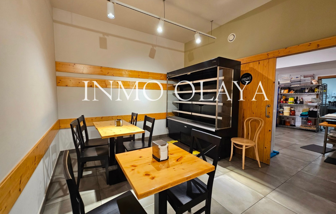 Transfer - Restaurant -
Barcelona - Eixample Izquierdo