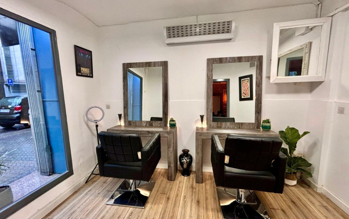 Traspaso - Peluquerias y Estetica -
Barcelona - Sagrada familia