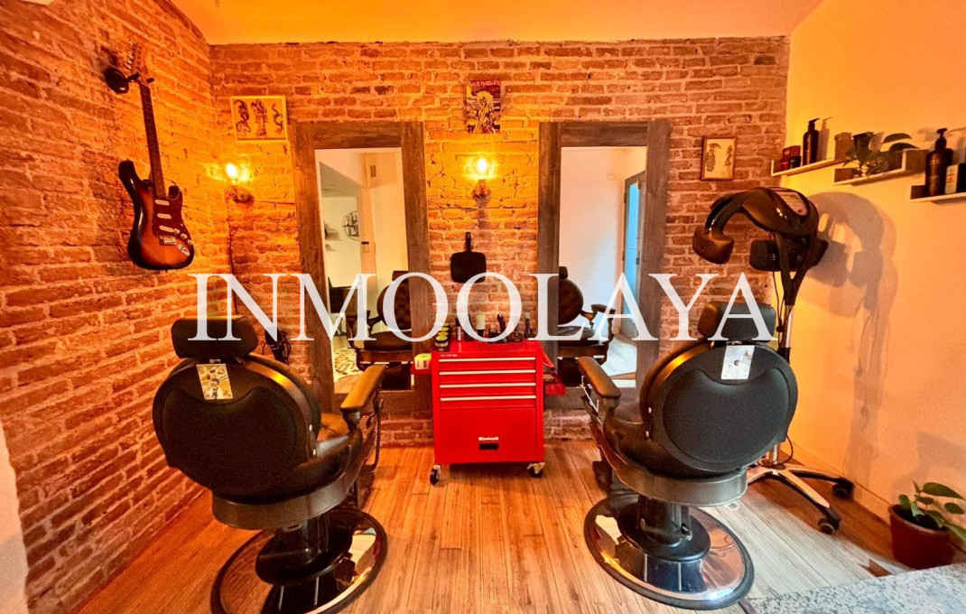 Transfer - Peluquerias y Estetica -
Barcelona - Sagrada familia