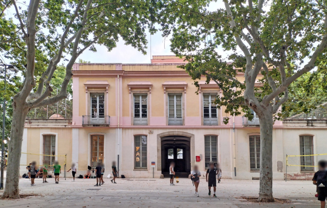 Transfert - Peluquerias y Estetica -
Barcelona - Sants