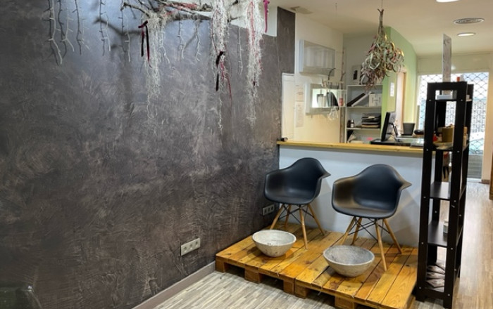 Traspaso - Peluquerias y Estetica -
Barcelona - Sant Gervaci