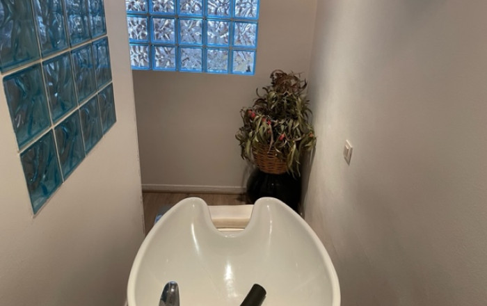 Traspaso - Peluquerias y Estetica -
Barcelona - Sant Gervaci